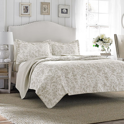 Laura Ashley Amberley Biscuit Quilt Set