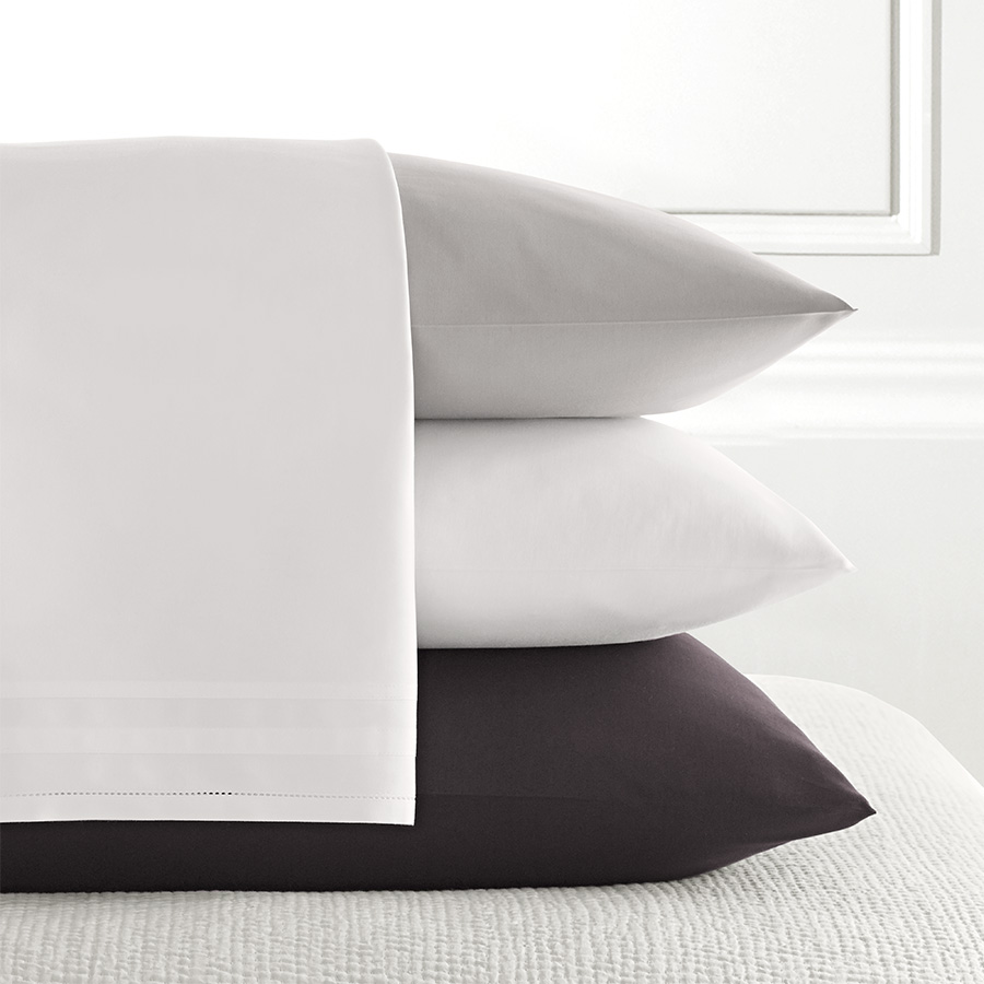 White Standard Pillowcase Pair Vera Wang Simplicity